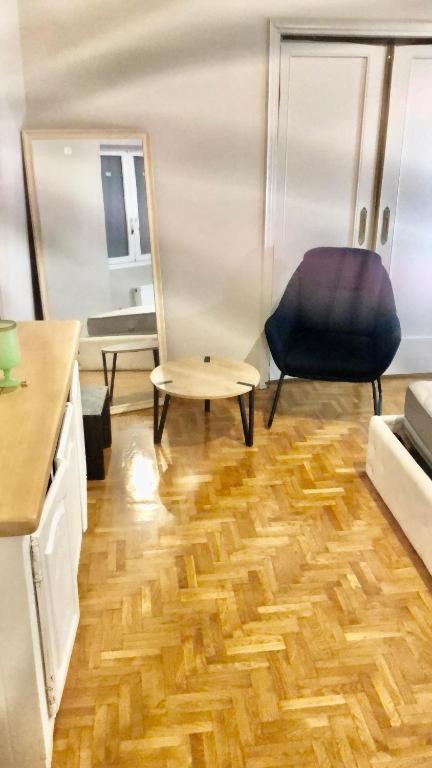Economy Shared Apartment D In Central Αθήνα Εξωτερικό φωτογραφία